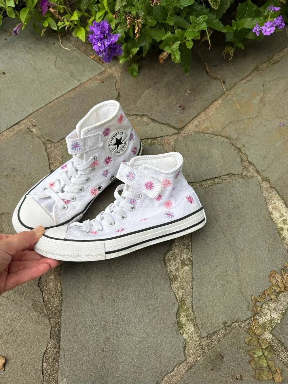 Floral embroidered Converse Youth Size 2